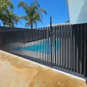 Weather-Resistant Aluminum Alloy Blade-Style Fencing Fade-Resistant Protective Fencing for Long-Term Use
