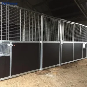Wooden Outdoor Sliding Door for Steel Pole Barn Horse Stable Stall