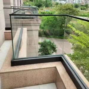 XYF Modern Hot Dip Galvanized Perforated C U Channel Structural Steel Purlin for Building Construction Long Service Life 5 Year